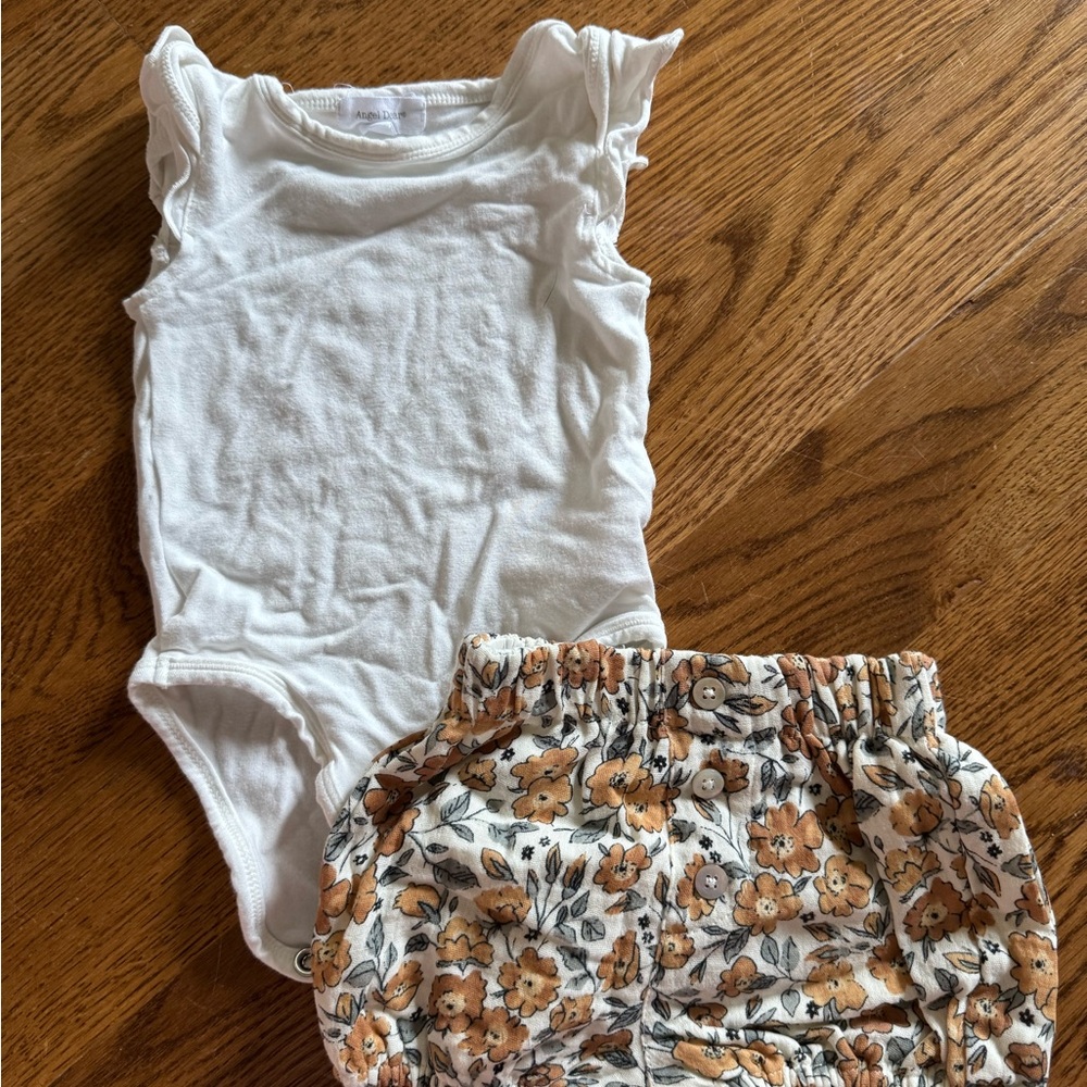 Floral Print Baby Bodysuit Set